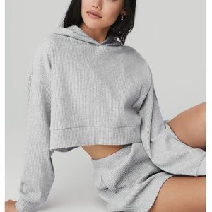 ALO MUSE HOODIE SIZE SMALL NWOT